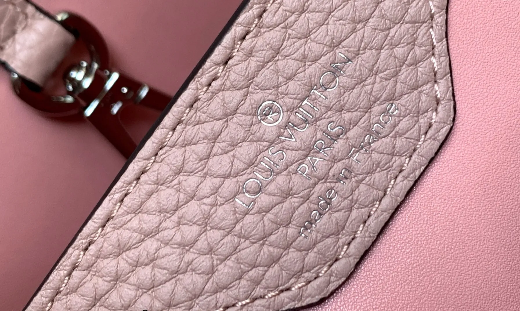 LOUIS VUITTON CAPUCINES BB HANDBAG PYTHON HANDLE TAURILLON LEATHER PINK N92042_9 LOUIS VUITTON CAPUCINES BB HANDBAG PYTHON HANDLE TAURILLON LEATHER PINK N92042 9