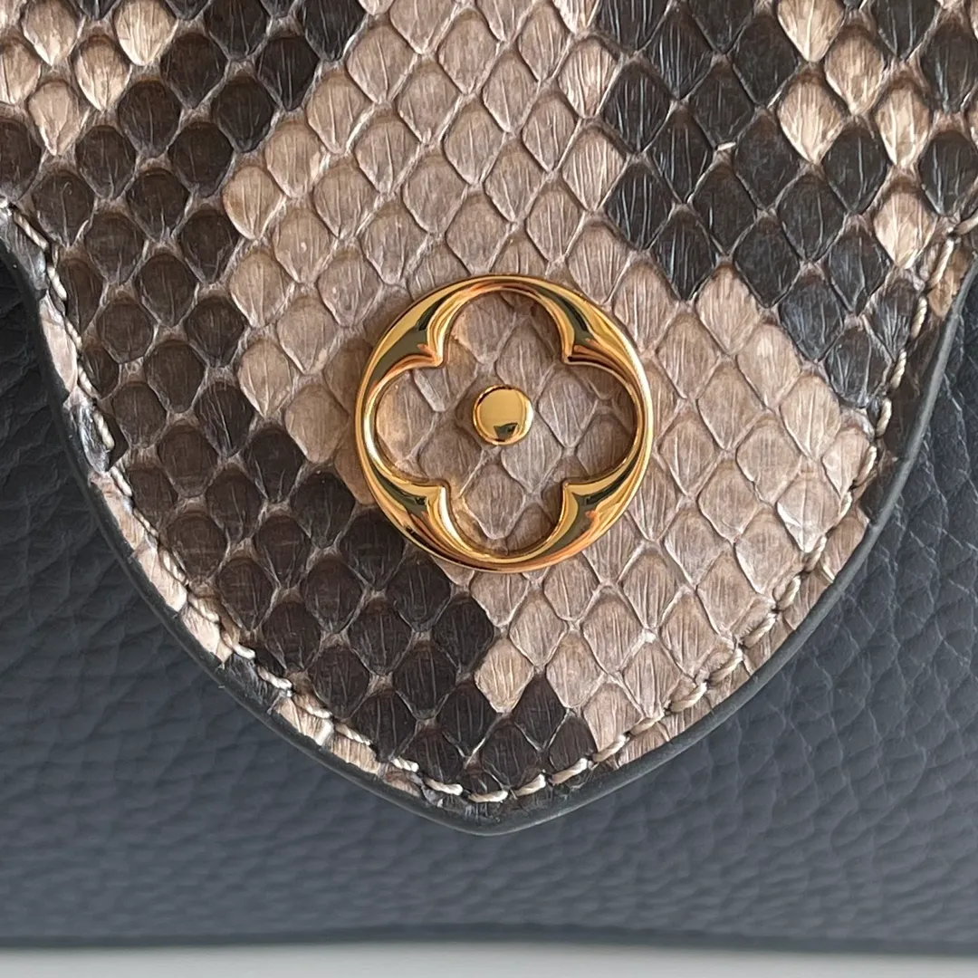 LOUIS VUITTON CAPUCINES MINI HANDBAG TAURILLON AND PYTHON LEATHER BLUE N80421_8 LOUIS VUITTON CAPUCINES MINI HANDBAG TAURILLON AND PYTHON LEATHER BLUE N80421 8