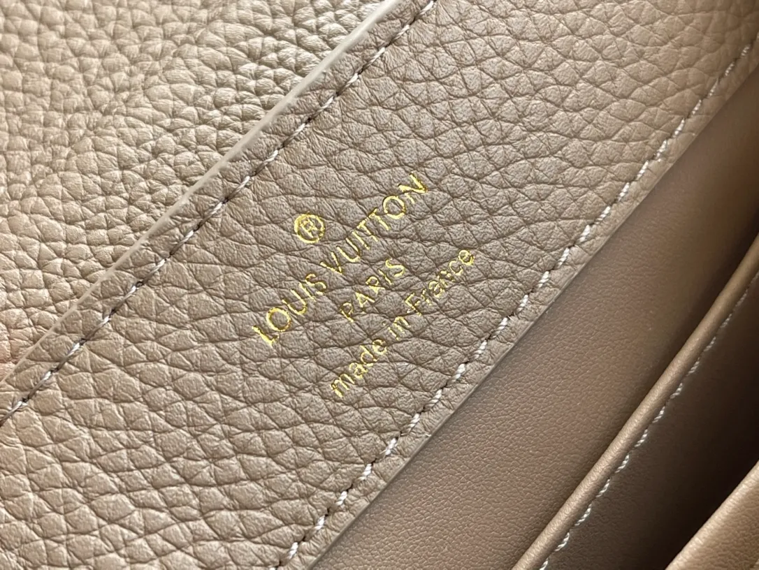 LOUIS VUITTON CAPUCINES MINI HANDBAG TAURILLON AND PYTHON LEATHER GRAY N80041_9 LOUIS VUITTON CAPUCINES MINI HANDBAG TAURILLON AND PYTHON LEATHER GRAY N80041 9