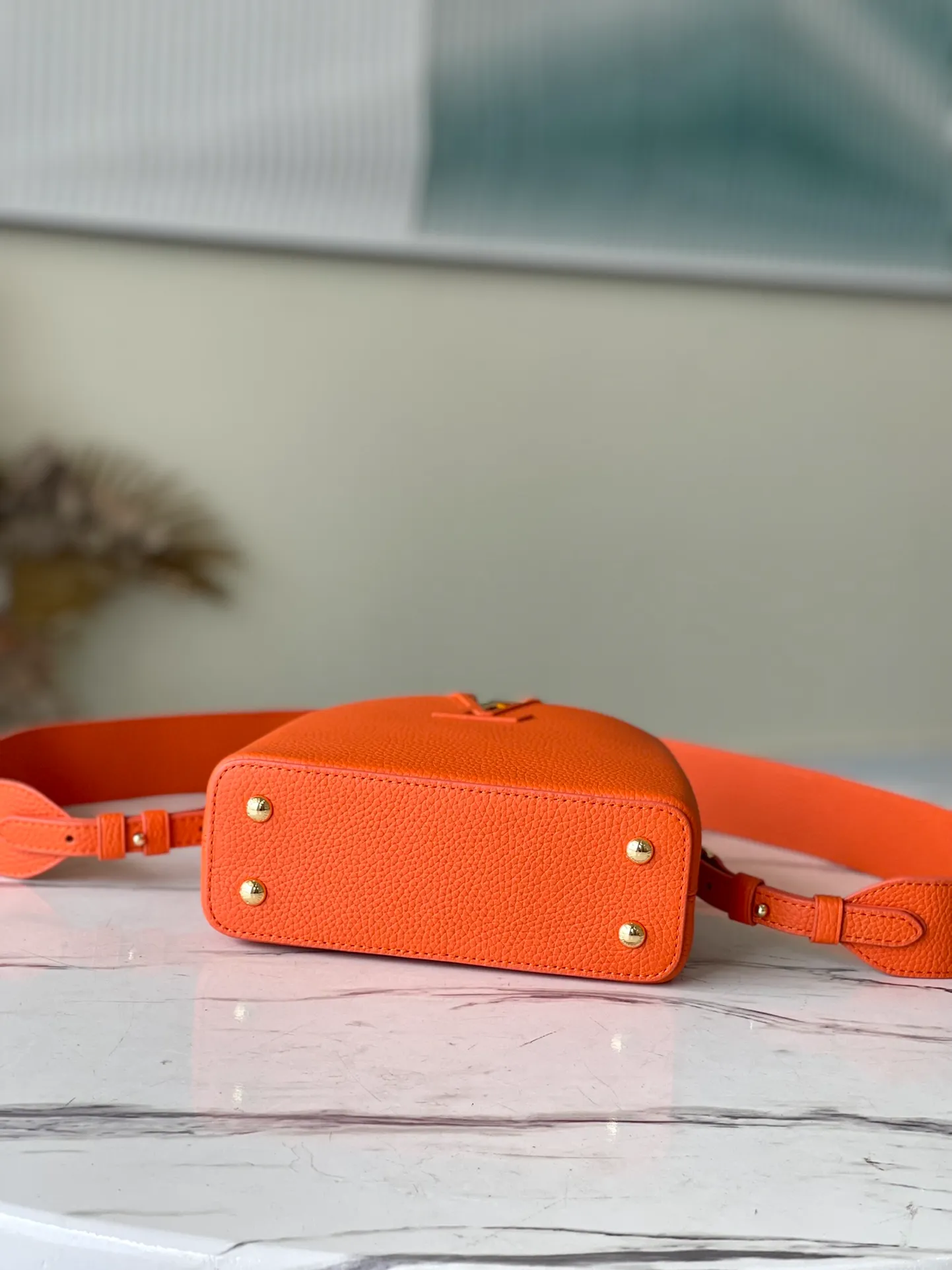 LOUIS VUITTON CAPUCINES MINI HANDBAG TAURILLON AND PYTHON LEATHER ORANGE N80007_4 LOUIS VUITTON CAPUCINES MINI HANDBAG TAURILLON AND PYTHON LEATHER ORANGE N80007 4