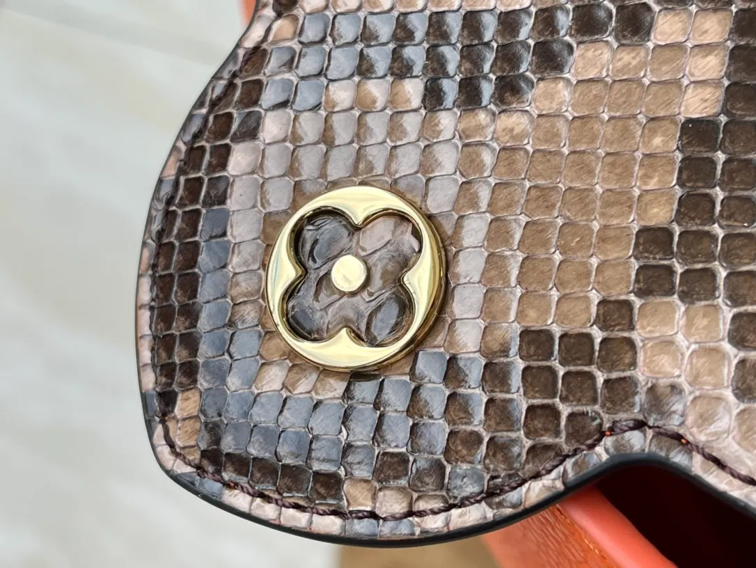 LOUIS VUITTON CAPUCINES MINI HANDBAG TAURILLON AND PYTHON LEATHER ORANGE N80007_7 LOUIS VUITTON CAPUCINES MINI HANDBAG TAURILLON AND PYTHON LEATHER ORANGE N80007 7