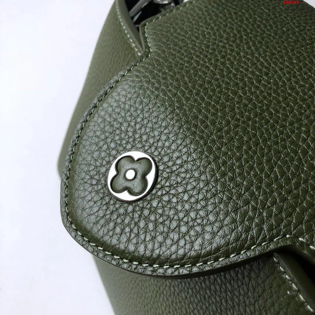 LOUIS VUITTON CAPUCINES MM BAG TAURILLON COWHIDE LEATHER AND PYTHON TRIM N93799_06 LOUIS VUITTON CAPUCINES MM BAG TAURILLON COWHIDE LEATHER AND PYTHON TRIM N93799 06