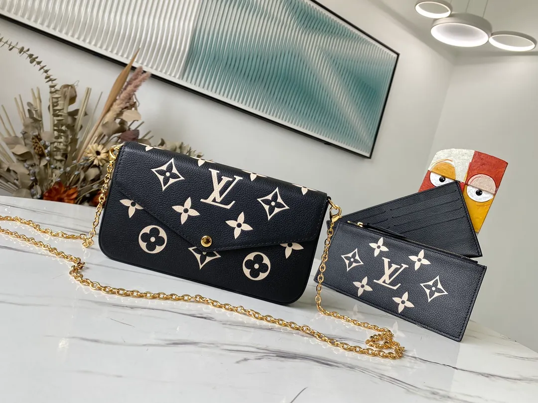 LOUIS VUITTON FÉLICIE POCHETTE BAG SUPPLE GRAINED COWHIDE LEATHER BLACK M80482_1 LOUIS VUITTON FELICIE POCHETTE BAG SUPPLE GRAINED COWHIDE LEATHER BLACK M80482 1