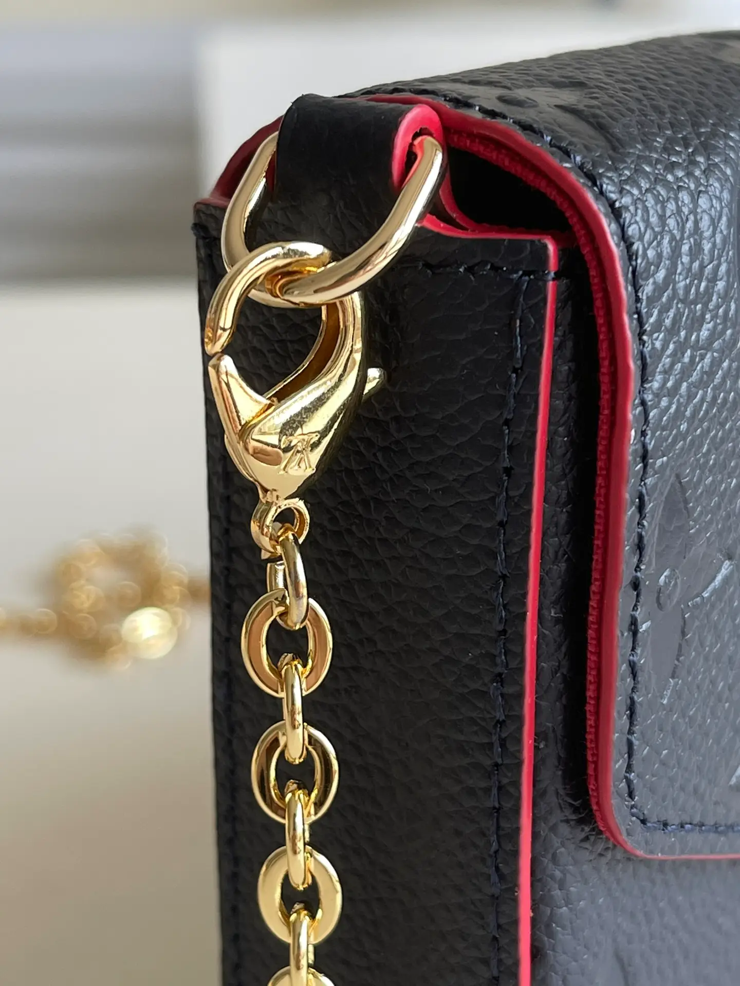 LOUIS VUITTON FÉLICIE POCHETTE BAG SUPPLE GRAINED COWHIDE LEATHER BLUE M64099_7 LOUIS VUITTON FELICIE POCHETTE BAG SUPPLE GRAINED COWHIDE LEATHER BLUE M64099 7