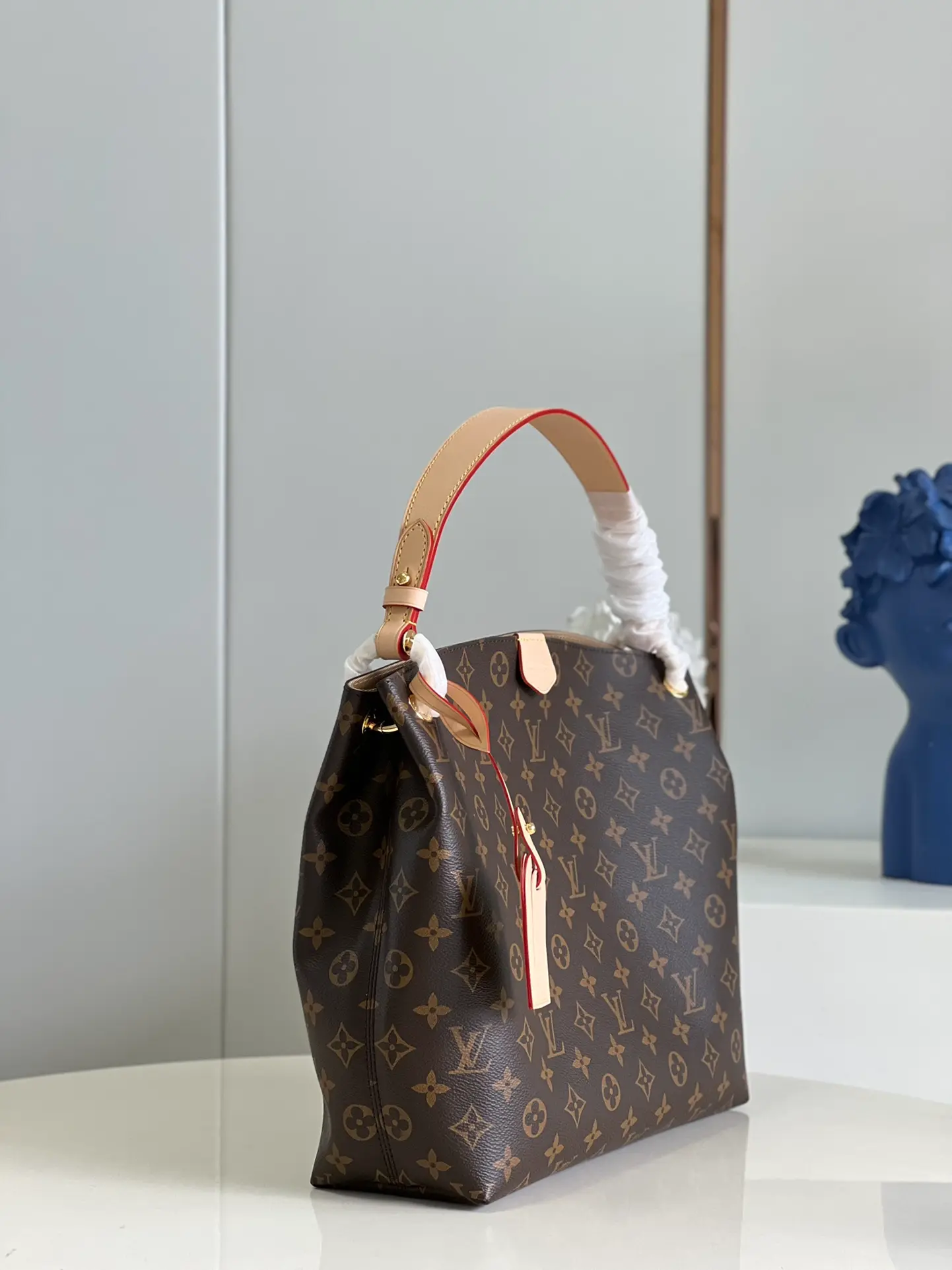 LOUIS VUITTON GRACEFUL PM HOBO BAG MONOGRAM COATED CANVAS BEIGE M43701_4 LOUIS VUITTON GRACEFUL PM HOBO BAG MONOGRAM COATED CANVAS BEIGE M43701 4