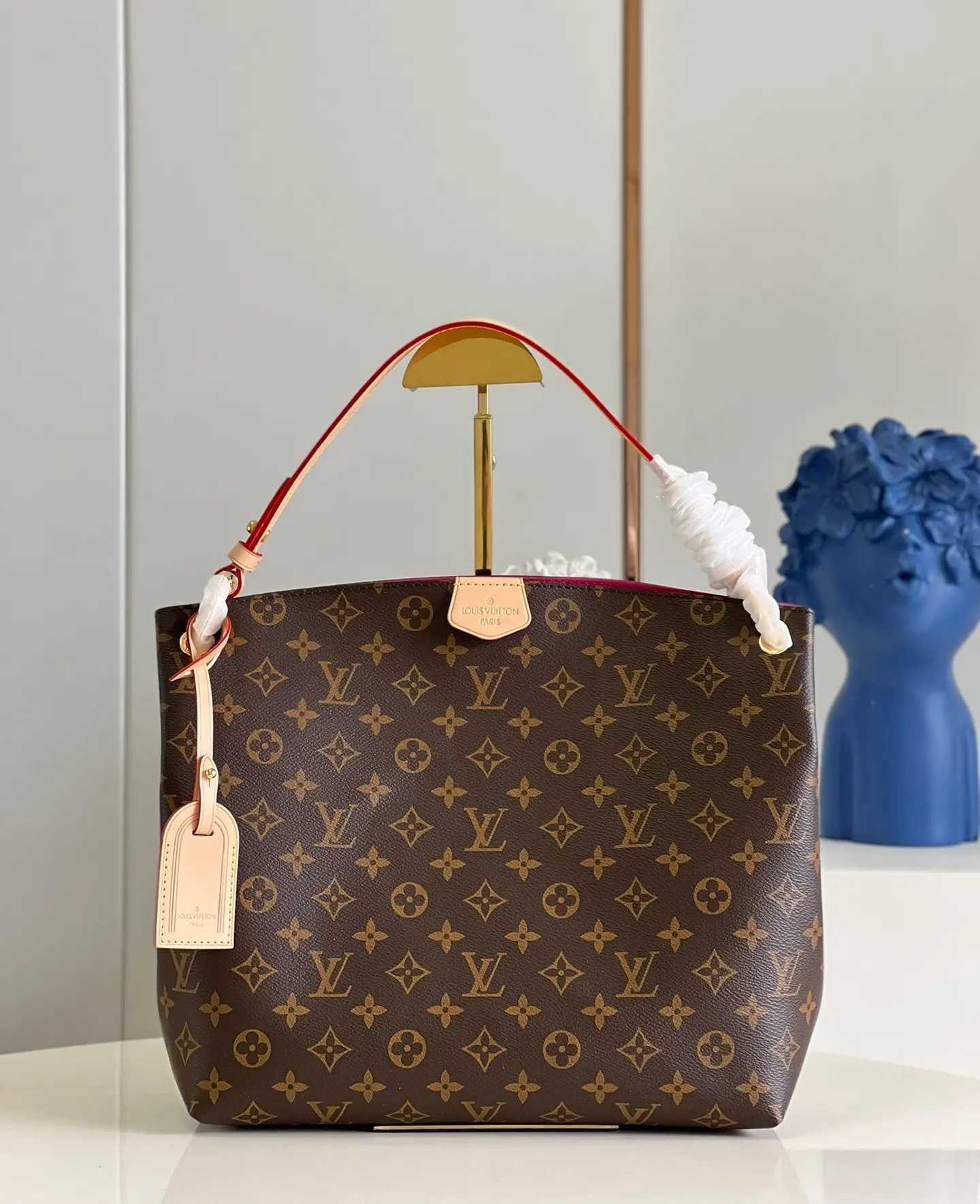 LOUIS VUITTON GRACEFUL PM HOBO BAG MONOGRAM COATED CANVAS PINK M43700_01 LOUIS VUITTON GRACEFUL PM HOBO BAG MONOGRAM COATED CANVAS PINK M43700 01