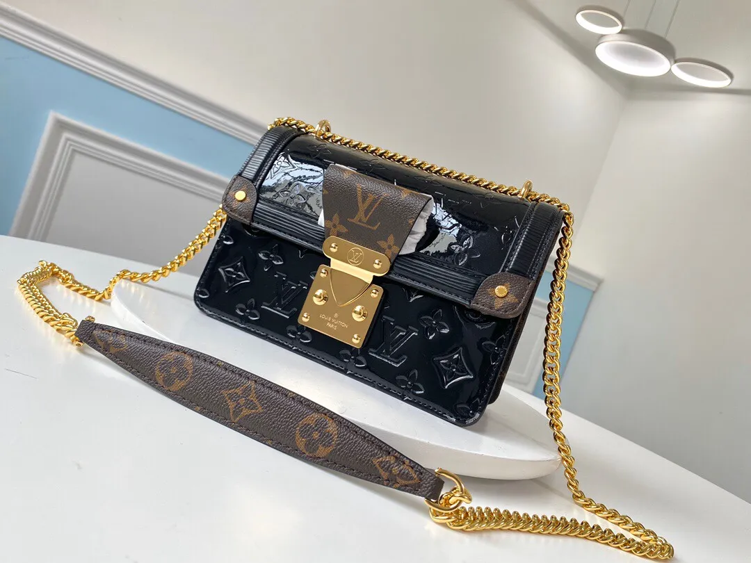 LOUIS VUITTON LV WYNWOOD CHAIN BAG MONOGRAM VERNIS COWHIDE BLACK M90516_1 LOUIS VUITTON LV WYNWOOD CHAIN BAG MONOGRAM VERNIS COWHIDE BLACK M90516 1