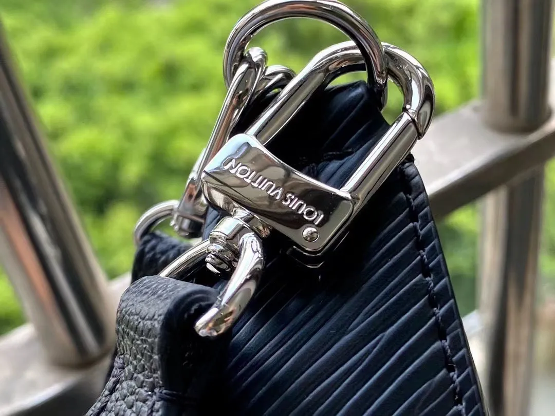 LOUIS VUITTON MARELLE HANDBAG EPI GRAINED COWHIDE LEATHER BLACK M80689_8 LOUIS VUITTON MARELLE HANDBAG EPI GRAINED COWHIDE LEATHER BLACK M80689 8