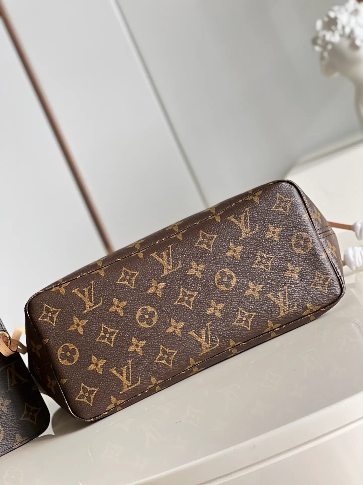 LOUIS VUITTON NEVERFULL PM TOTE BAG MONOGRAM COATED CANVAS M41245_4 LOUIS VUITTON NEVERFULL PM TOTE BAG MONOGRAM COATED CANVAS M41245 4