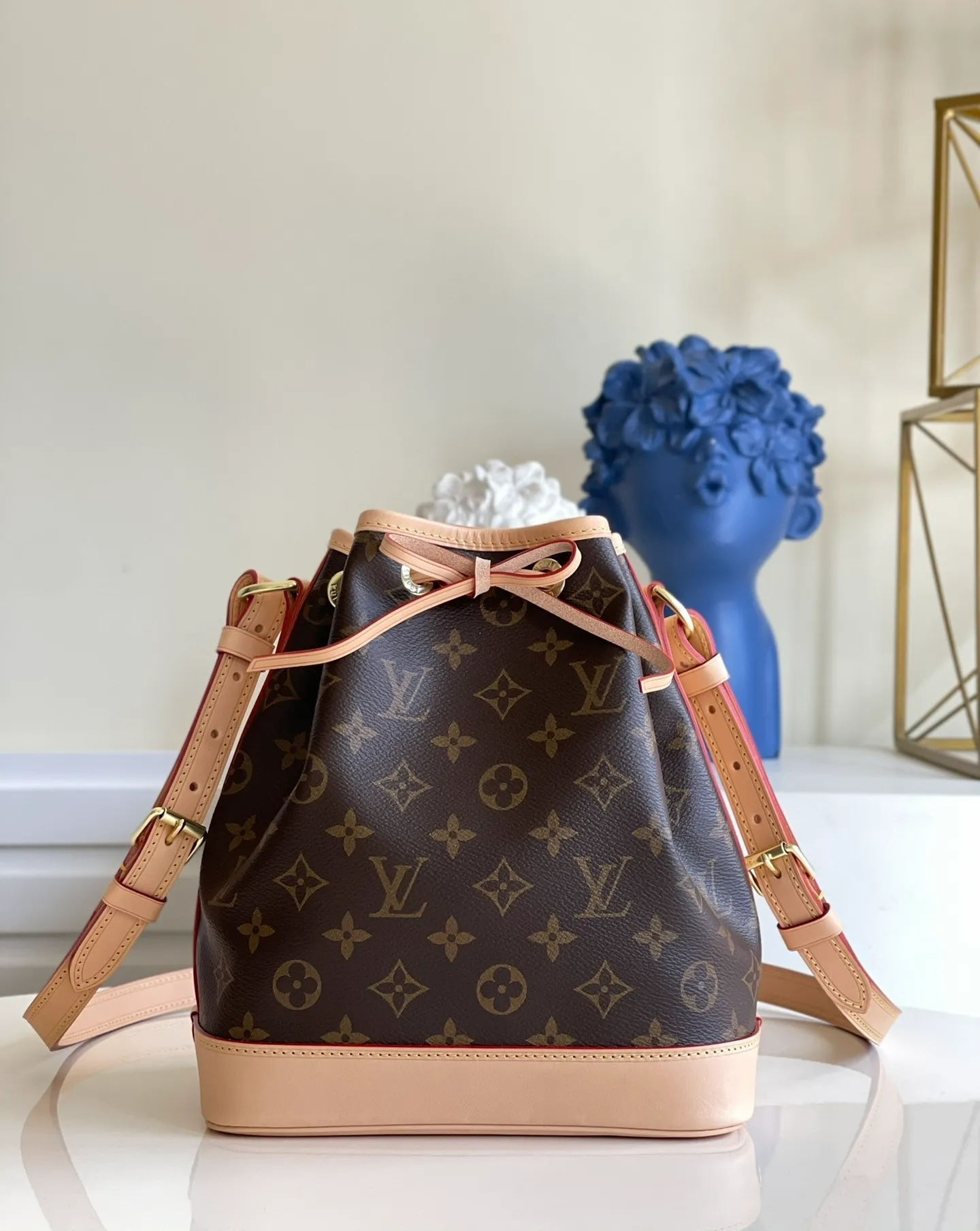 LOUIS VUITTON NOÉ BB BUCKET BAG MONOGRAM COATED CANVAS M40817_1 LOUIS VUITTON NOE BB BUCKET BAG MONOGRAM COATED CANVAS M40817 1