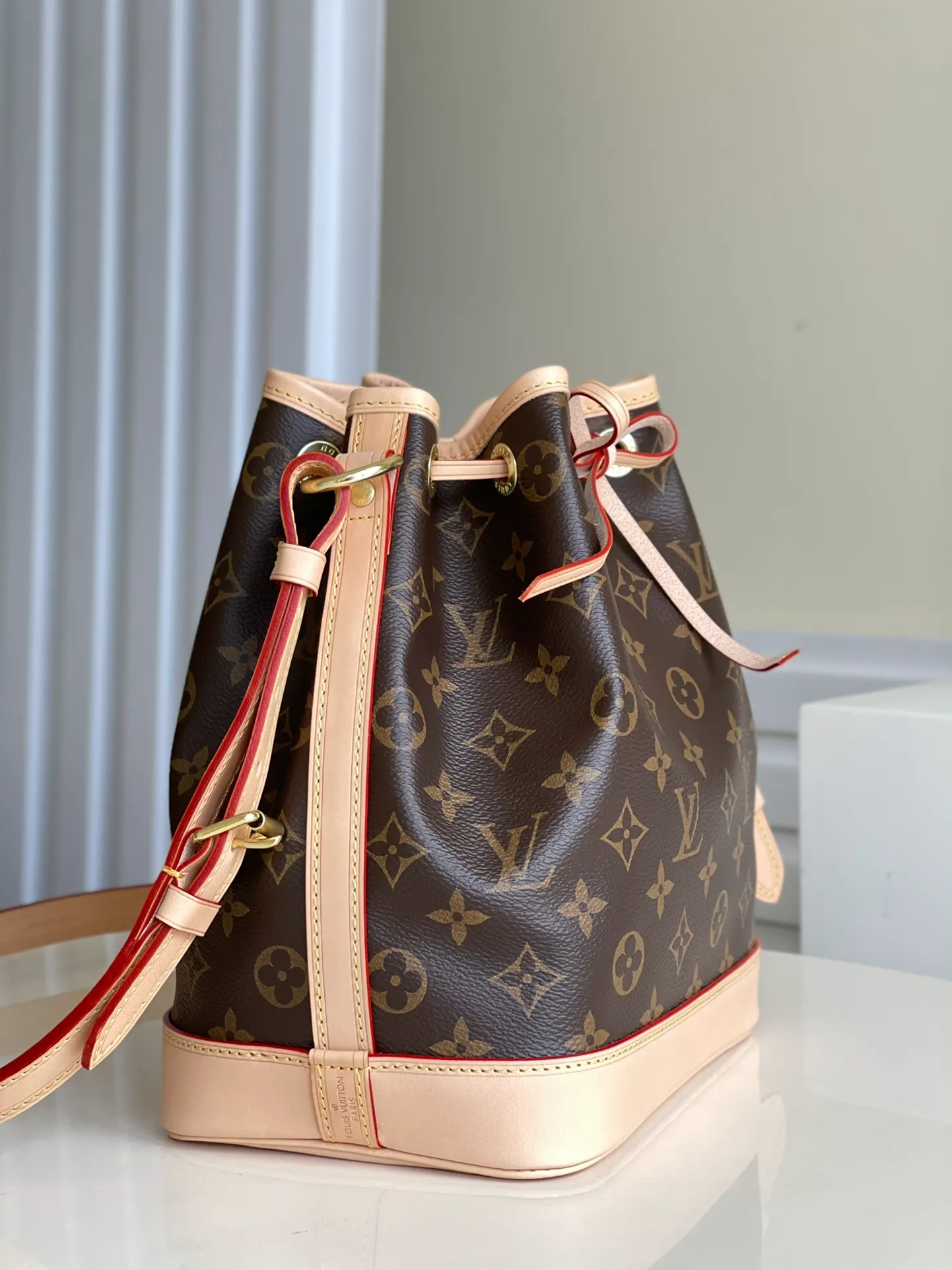 LOUIS VUITTON NOÉ BB BUCKET BAG MONOGRAM COATED CANVAS M40817_2 LOUIS VUITTON NOE BB BUCKET BAG MONOGRAM COATED CANVAS M40817 2