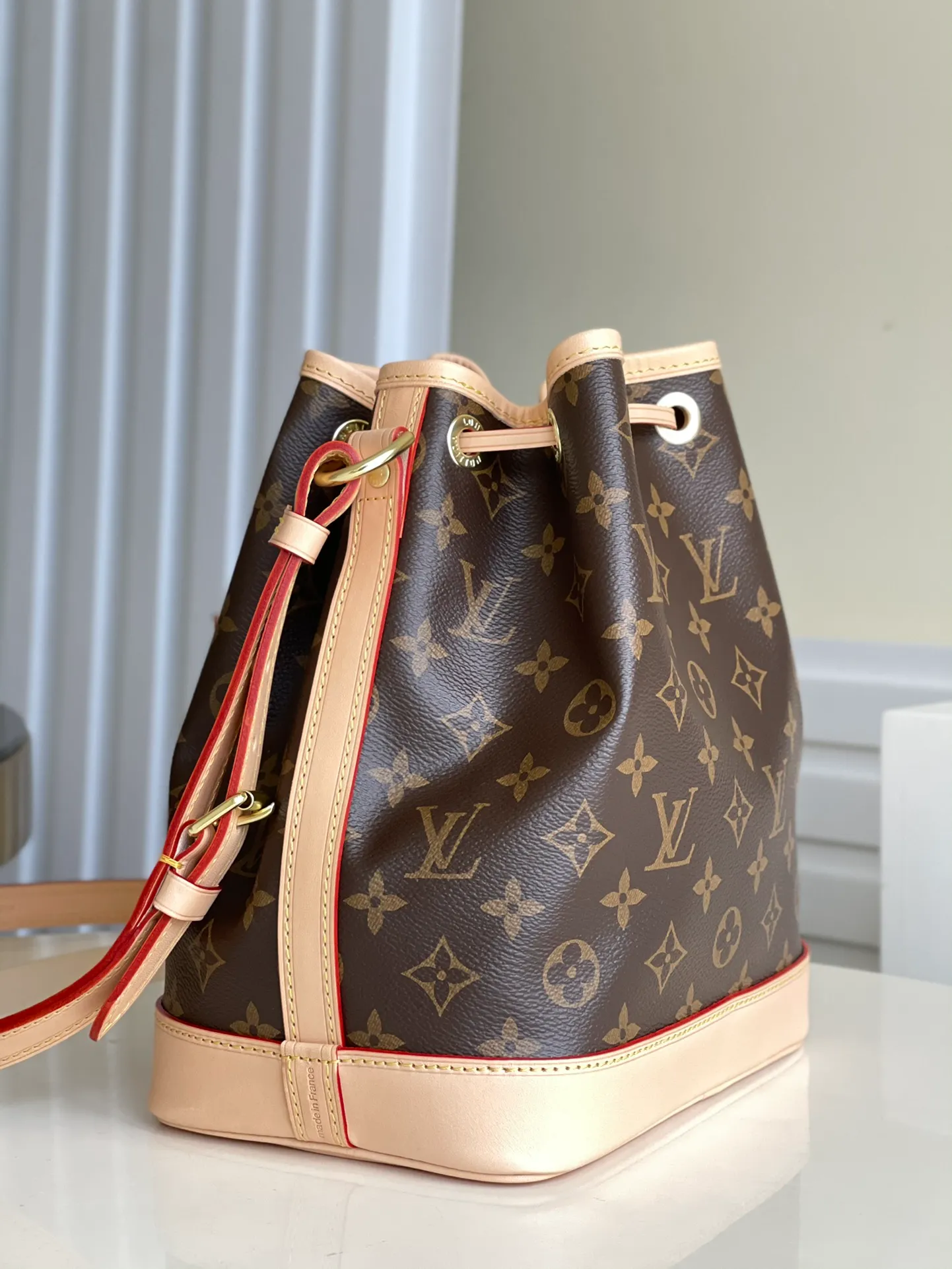 LOUIS VUITTON NOÉ BB BUCKET BAG MONOGRAM COATED CANVAS M40817_3 LOUIS VUITTON NOE BB BUCKET BAG MONOGRAM COATED CANVAS M40817 3