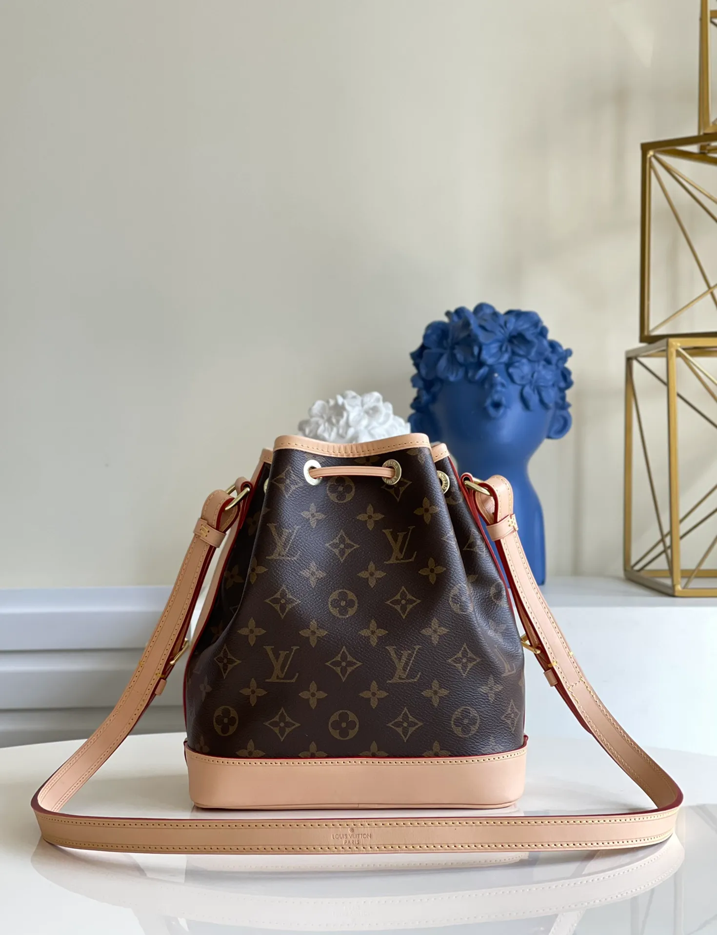 LOUIS VUITTON NOÉ BB BUCKET BAG MONOGRAM COATED CANVAS M40817_8 LOUIS VUITTON NOE BB BUCKET BAG MONOGRAM COATED CANVAS M40817 8