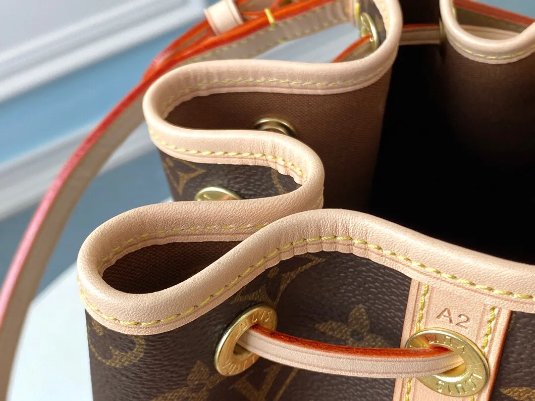 LOUIS VUITTON NOÉ BUCKET BAG MONOGRAM COATED CANVAS M42224_7 LOUIS VUITTON NOE BUCKET BAG MONOGRAM COATED CANVAS M42224 7