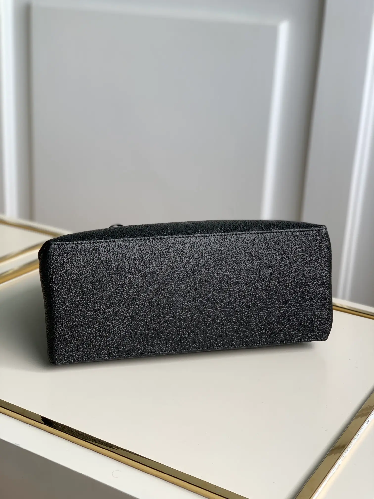 LOUIS VUITTON PETIT PALAIS HANDBAG GRAINED COWHIDE LEATHER BLACK M58916_4 LOUIS VUITTON PETIT PALAIS HANDBAG GRAINED COWHIDE LEATHER BLACK M58916 4