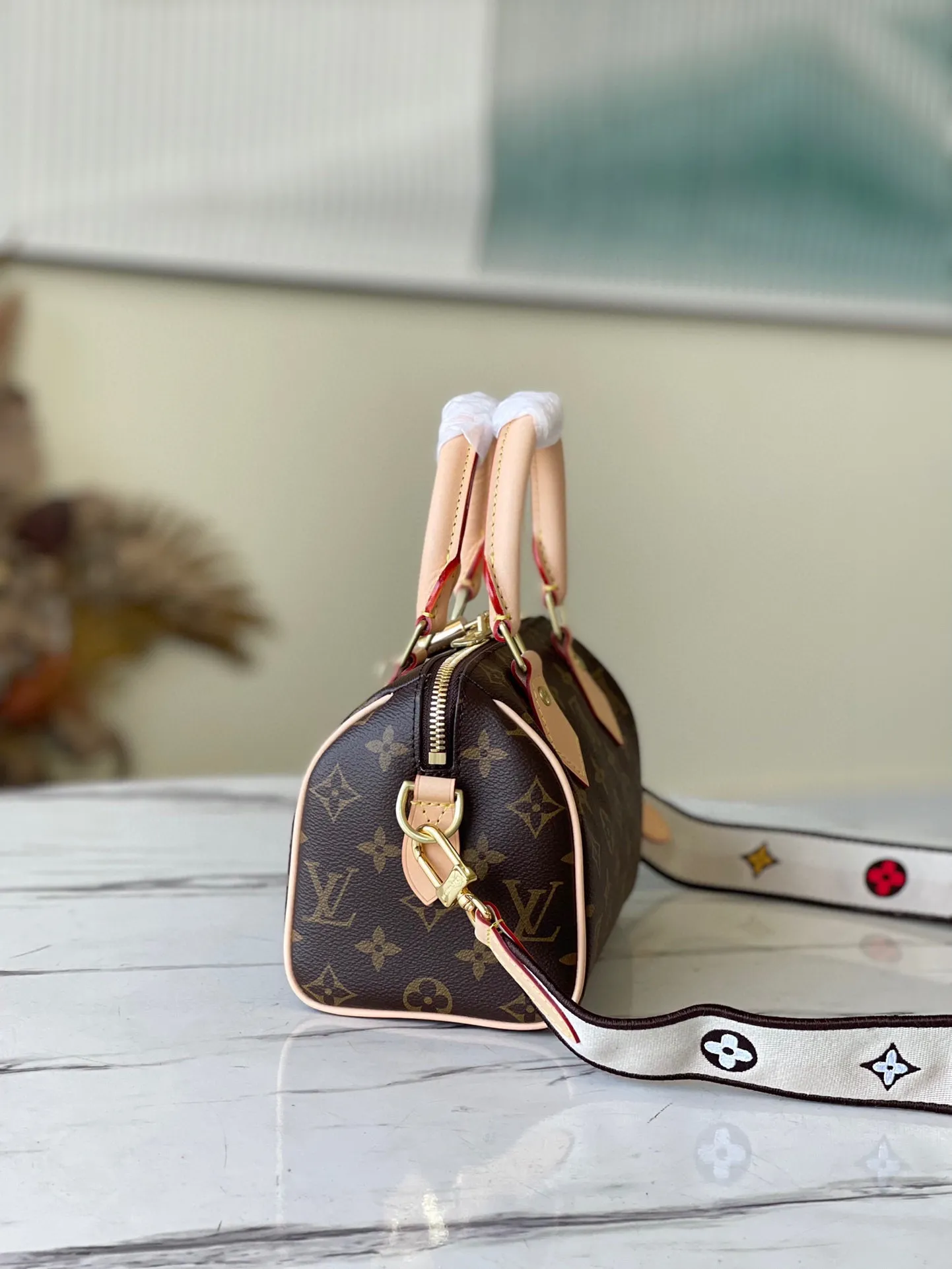 LOUIS VUITTON SPEEDY BANDOULIÈRE 20 HANDBAG MONOGRAM COATED CANVAS BLACK M45957_2 LOUIS VUITTON SPEEDY BANDOULIERE 20 HANDBAG MONOGRAM COATED CANVAS BLACK M45957 2