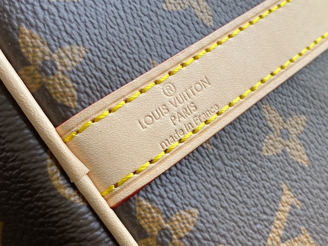LOUIS VUITTON SPEEDY BANDOULIERE 30 HANDBAG MONOGRAM COATED CANVAS M41112_8 LOUIS VUITTON SPEEDY BANDOULIERE 30 HANDBAG MONOGRAM COATED CANVAS M41112 8