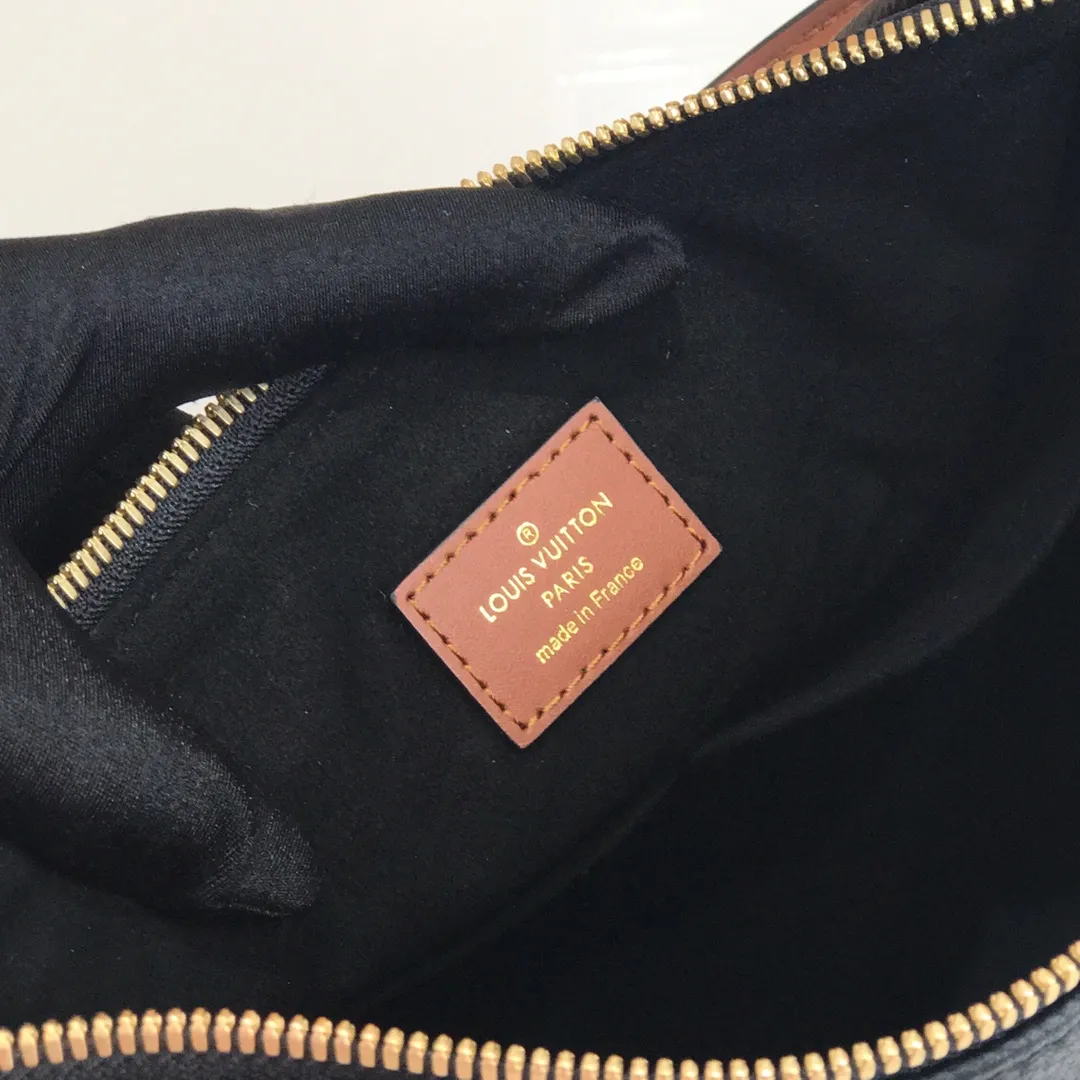 LOUIS VUITTON V TOTE MM HANDBAG MONOGRAM COATED CANVAS BLACK M43948_5 LOUIS VUITTON V TOTE MM HANDBAG MONOGRAM COATED CANVAS BLACK M43948 5